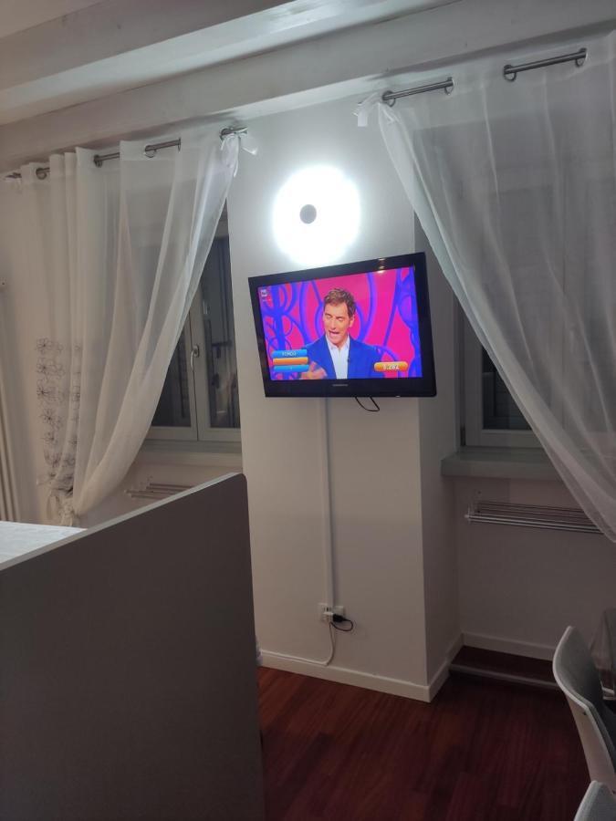Jennifer House. Тренто Екстер'єр фото
