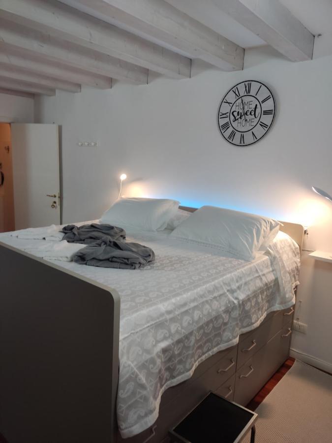 Jennifer House. Тренто Екстер'єр фото
